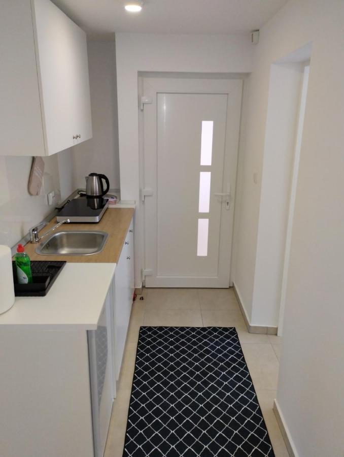 Marija Apartman Осиек Экстерьер фото