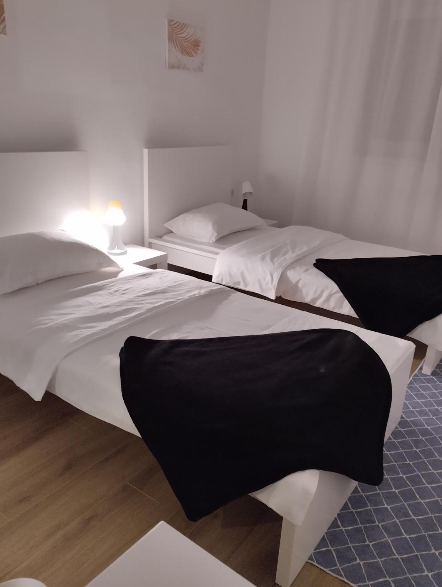 Marija Apartman Осиек Экстерьер фото